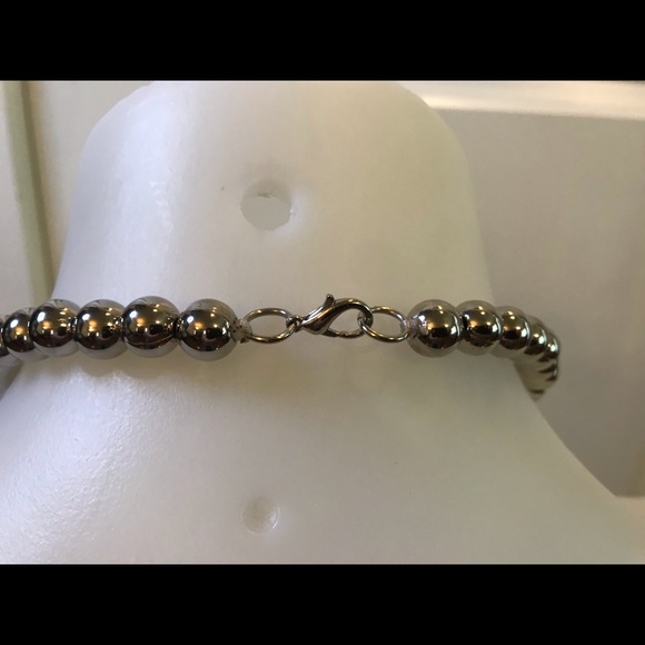 Gorgeous Sparkly Purple/Silver Beaded Necklace - Picture 3 of 7